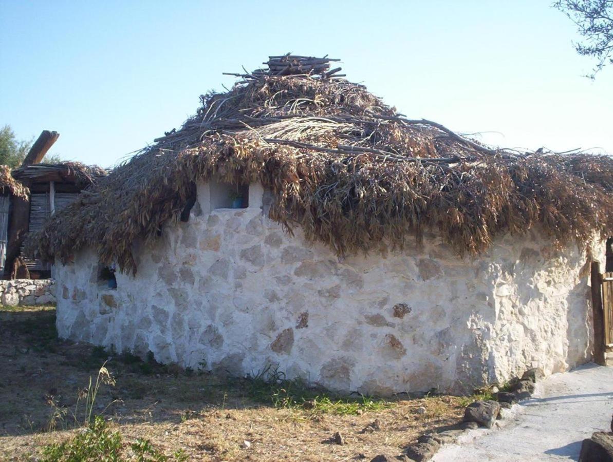 Ovile Juanne Loddo Orosei Exterior foto